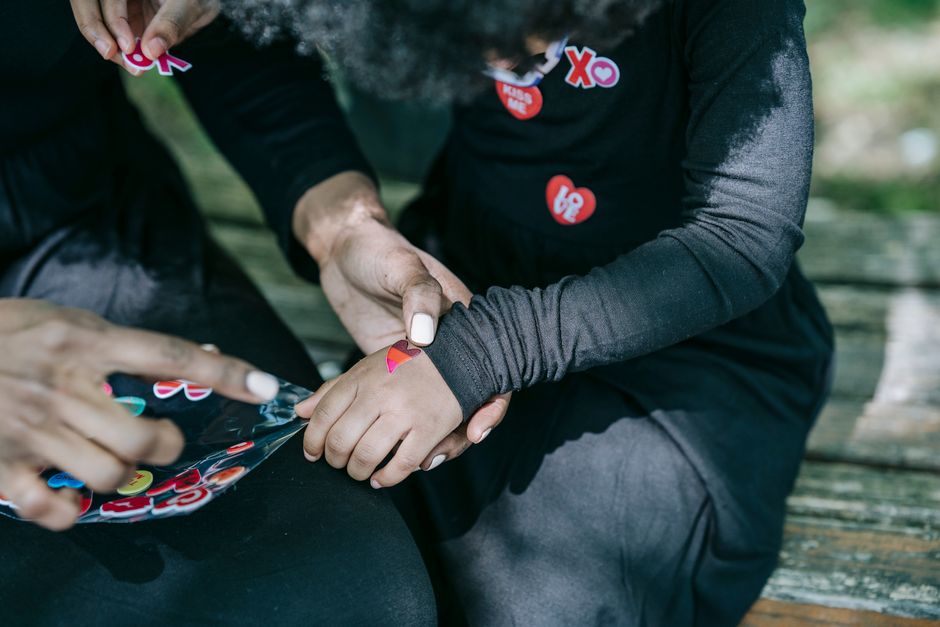 Fruitgeur raamstickers versieren helder raam.